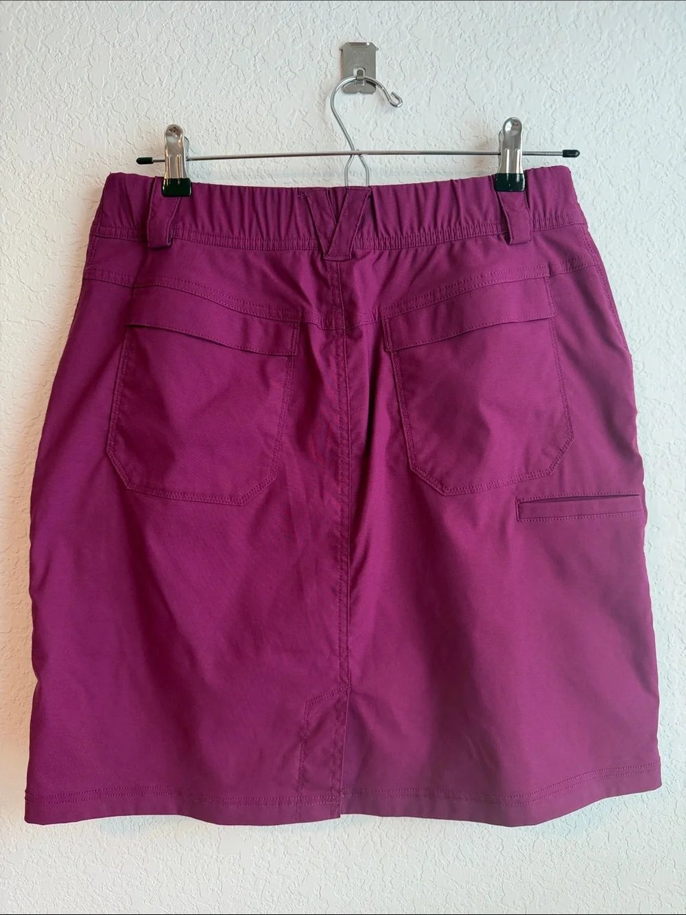 Duluth Women's Plum Active Skirt with Utility Pockets